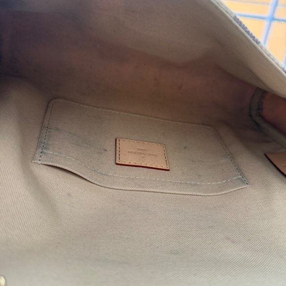 Louis Vuitton FAVORITE MM DAMIER AZUR - Picture 4 of 12